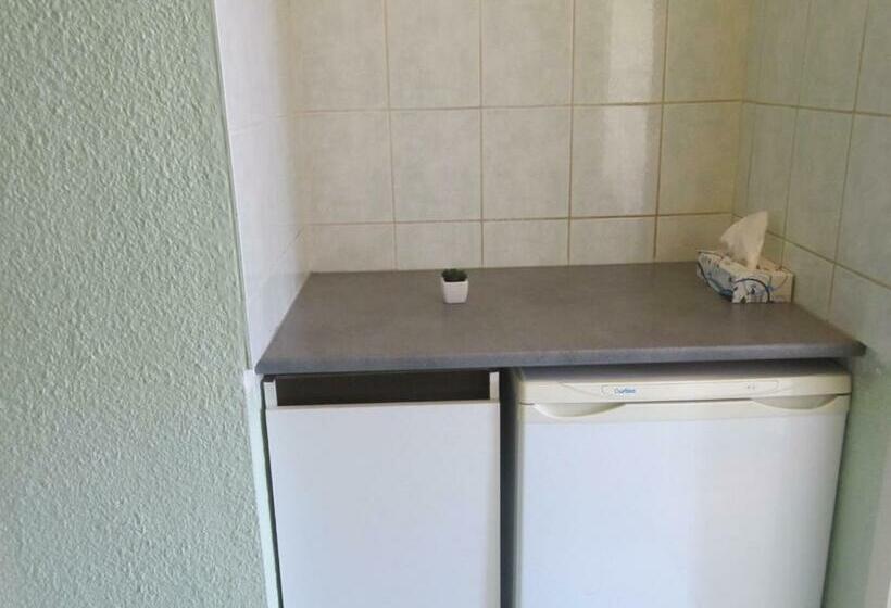 스탠다드 룸, Hôtel Café Du Palais