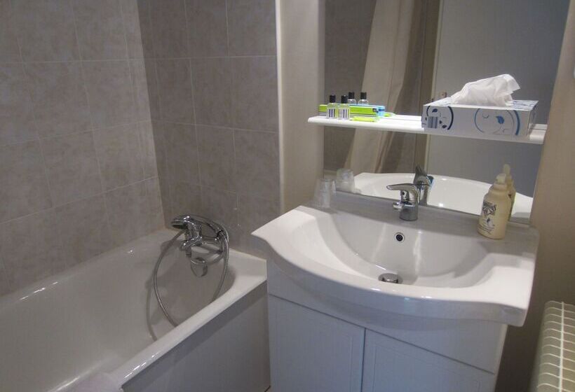 스탠다드 룸, Hôtel Café Du Palais