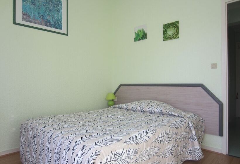 스탠다드 룸, Hôtel Café Du Palais