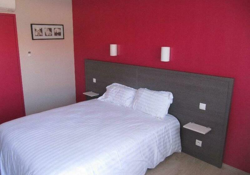 스탠다드 룸, Hôtel Cantal Cottages