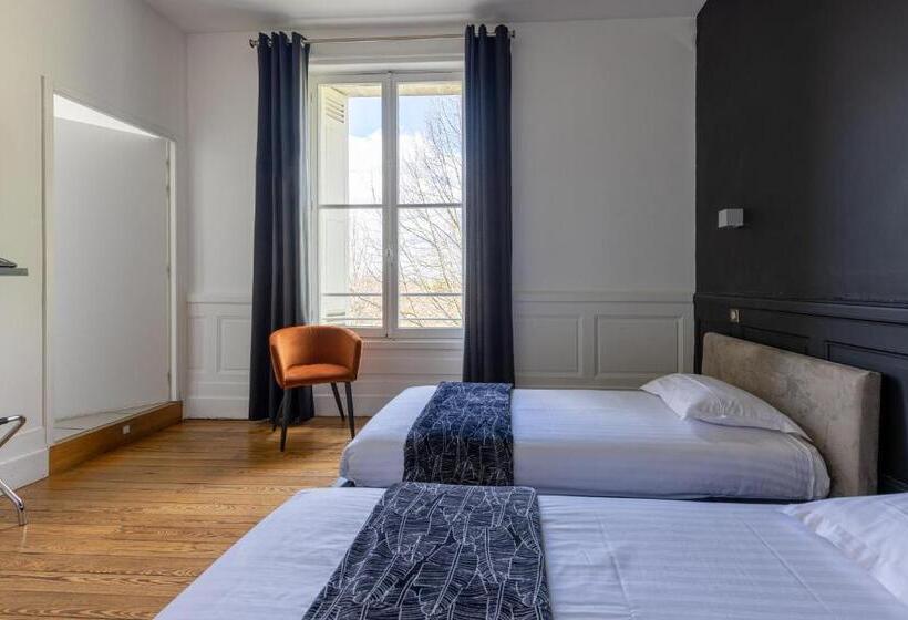 Номер Стандарт, Hôtel Château La Chèze   Bordeaux Floirac