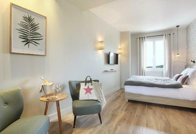 סוויטת ג'וניור נוף לים, De Charme Bello Visto