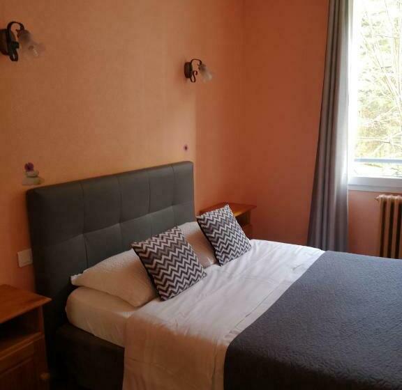 غرفة قياسية, Hôtel Le Memphis