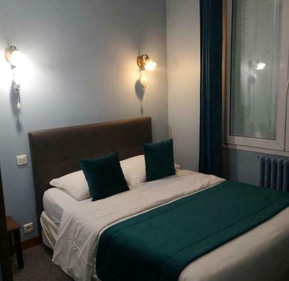 غرفة قياسية, Hôtel Le Memphis