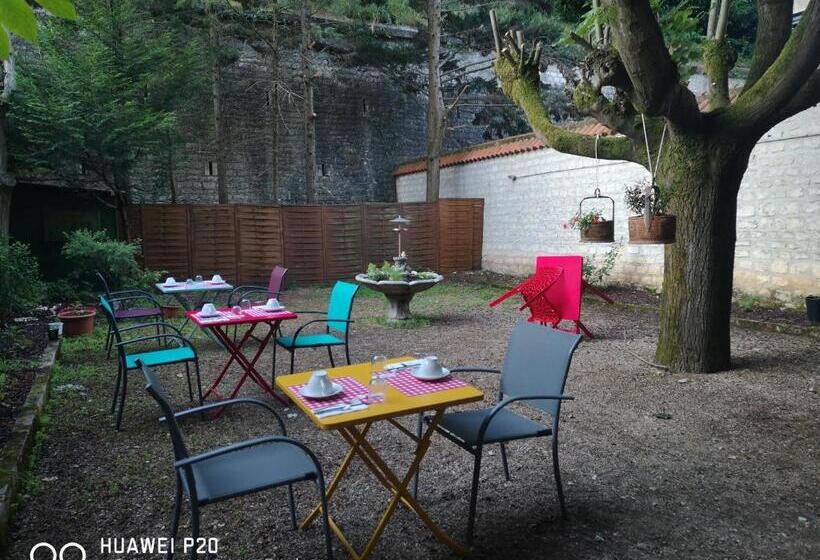 חדר סטנדרט, Hôtel Le Memphis