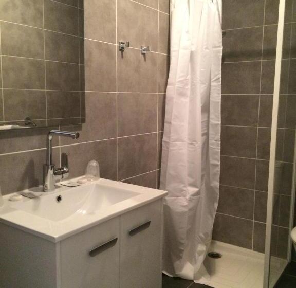 חדר בסיסי, Hôtel Restaurant Le Provençal