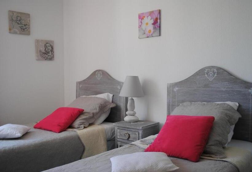 חדר סטנדרט, Hôtel Restaurant Le Provençal