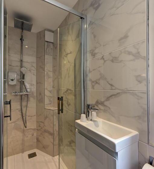 Студия Стандарт, Kyriad Direct Saint Brieuc   Parc Des Expositions