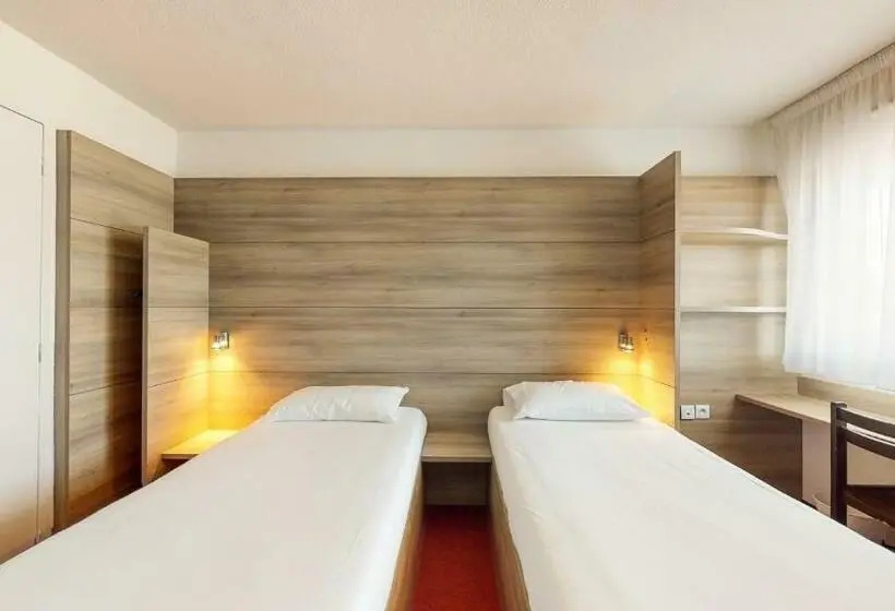 Standard-huone, Everhotel De Tarbes Ibos