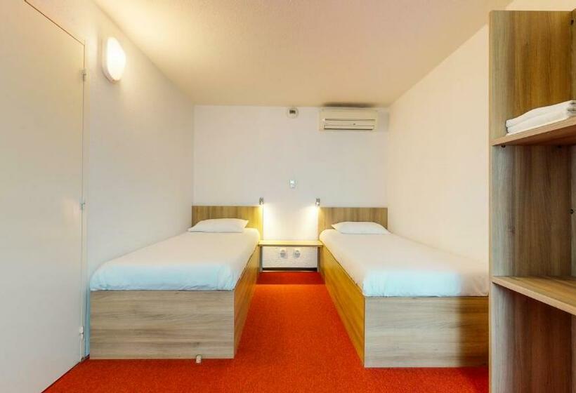 غرفة عائلية, Everhotel De Tarbes Ibos