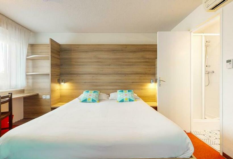 غرفة عائلية, Everhotel De Tarbes Ibos