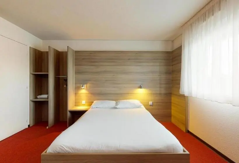 Standard-invahuone, Everhotel De Tarbes Ibos