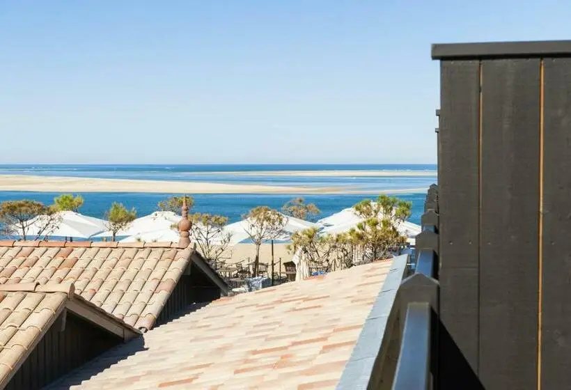Standard-huone, La Corniche