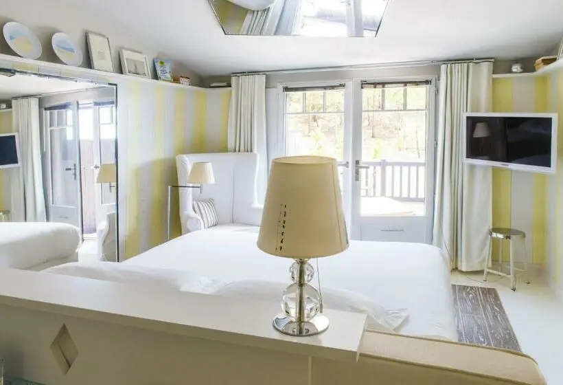 Standard-huone, La Corniche