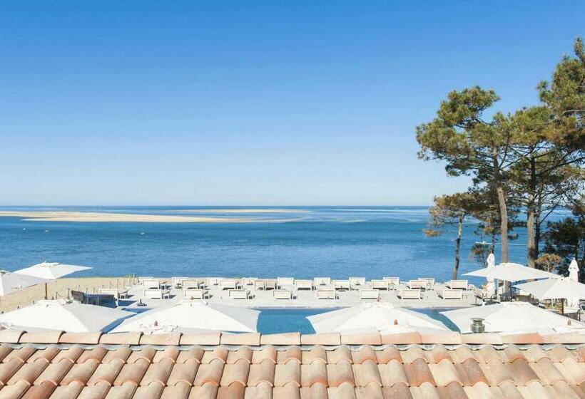 스탠다드 룸, La Corniche