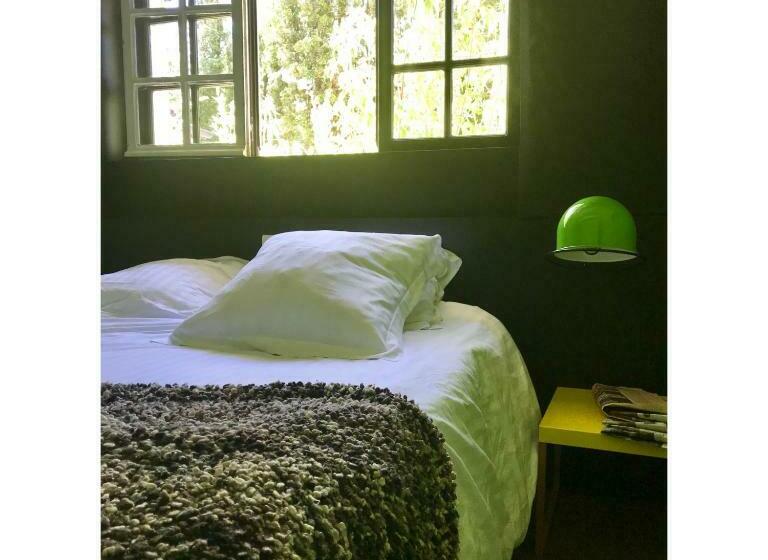 غرفة قياسية, La Grenouillère