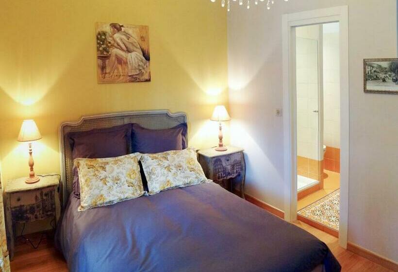 غرفة قياسية, La Regence