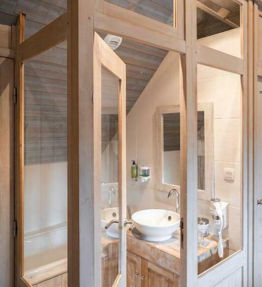 חדר סופריור, La Vinotière Chambres Appartements Spa