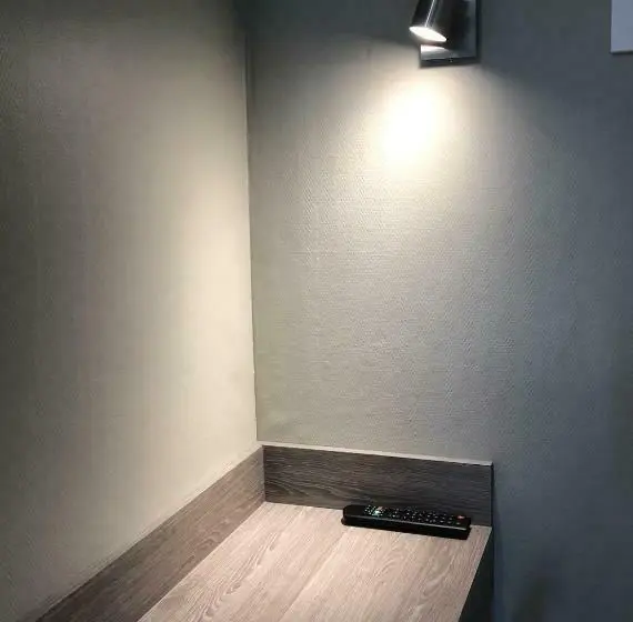 Standard-huone, Le 81