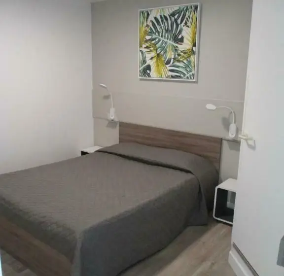 Standard-huone, Le 81