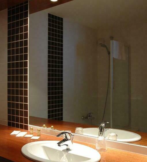 스탠다드 룸, Le Falken