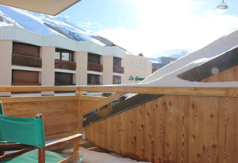 Номер Стандарт с Балконом, Le Sherpa