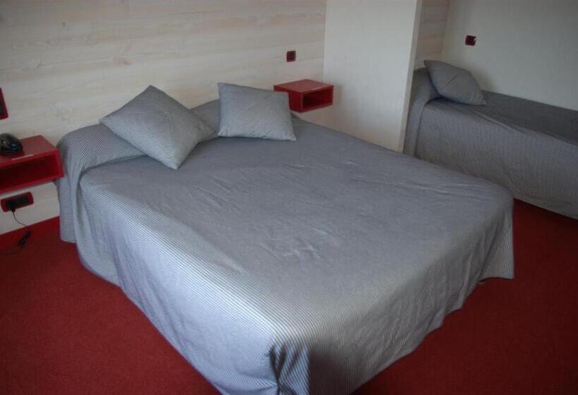 Triple Room Sea View, Le Sterenn