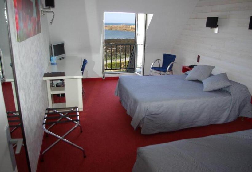 Triple Room Sea View, Le Sterenn