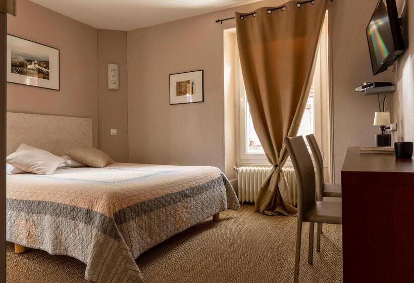 스탠다드 룸, L'edgar