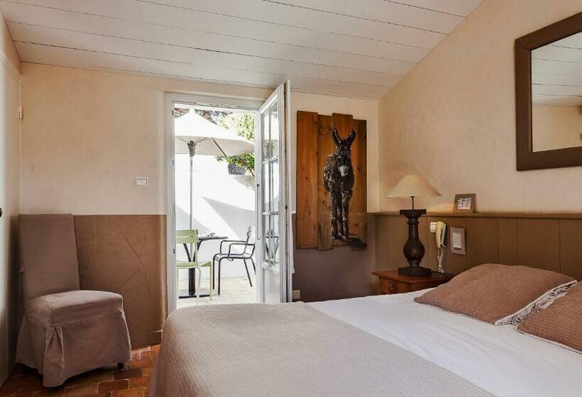 家庭间, Les Bois Flottais