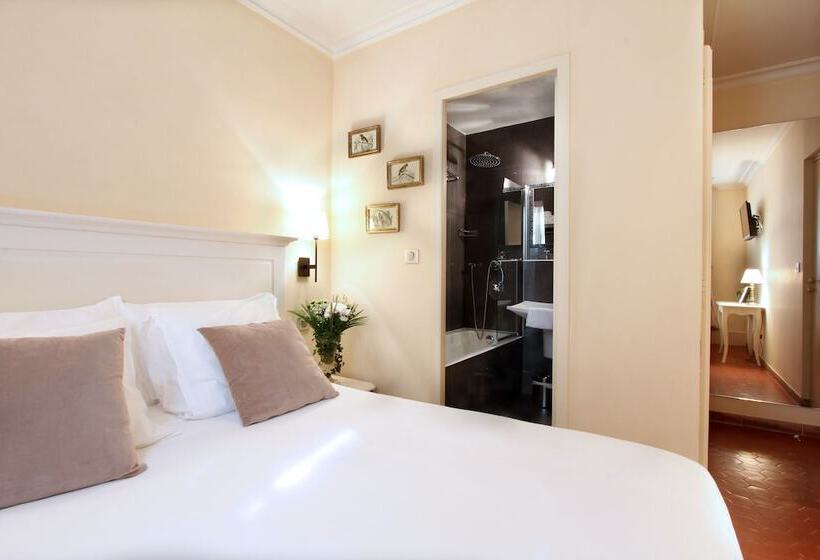 스탠다드 룸, Les Quatre Dauphins