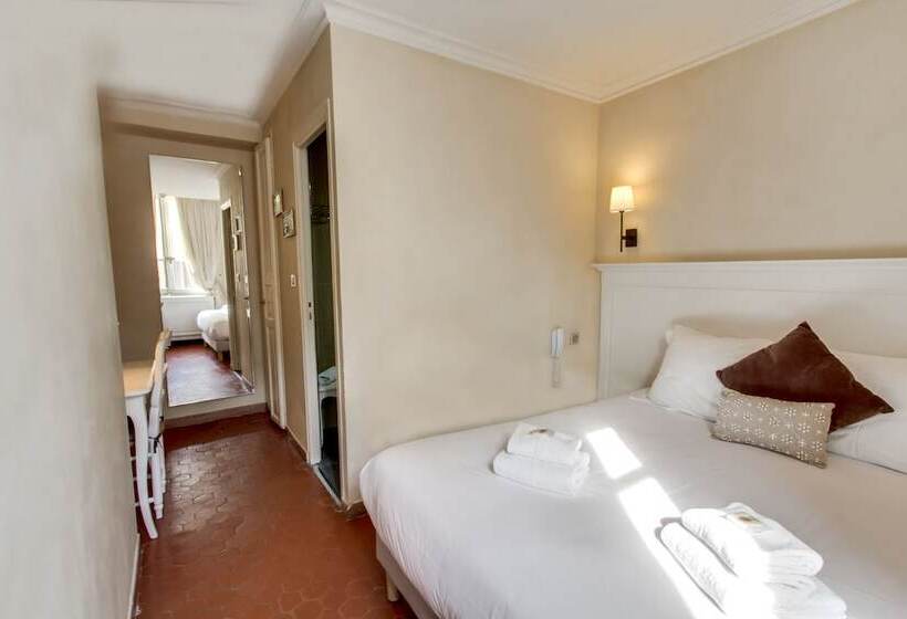 스탠다드 룸, Les Quatre Dauphins