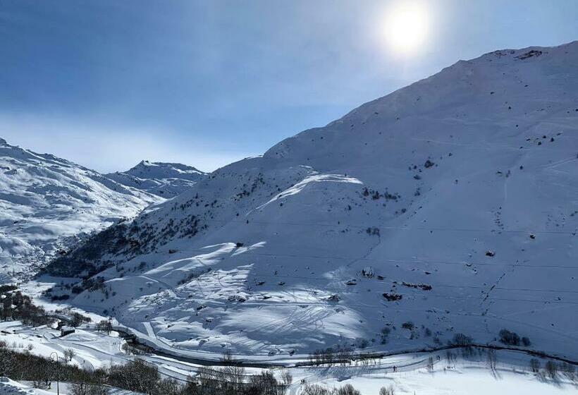سوییت, L'isatis Chalet