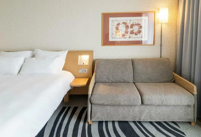 Superior-huone, Hôtel Novotel Valenciennes