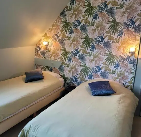 スタンダード5人部屋, Ferme Du Chateau
