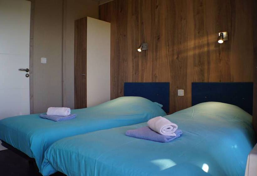 בקתת חדר, Ferme Du Chateau