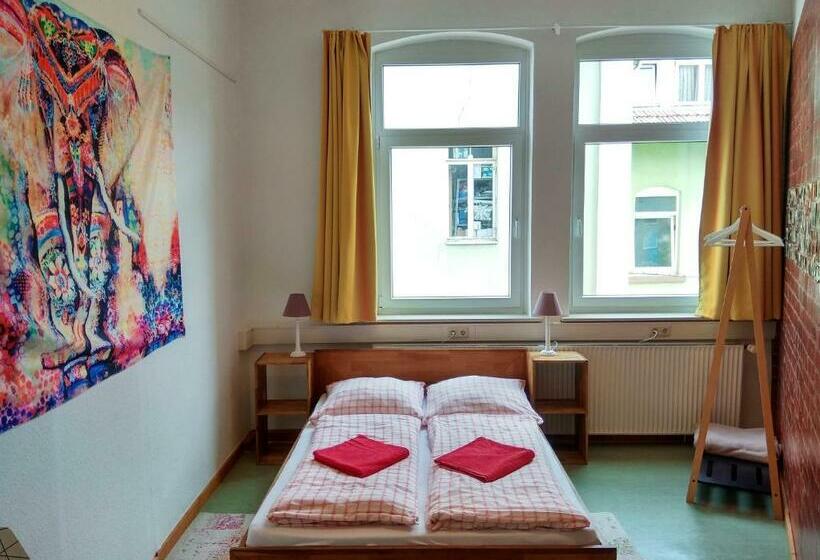 스탠다드 룸 공동 욕실, Hostel 37