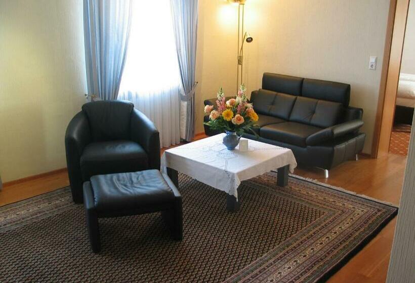 Номер Стандарт, Restaurant Kolb