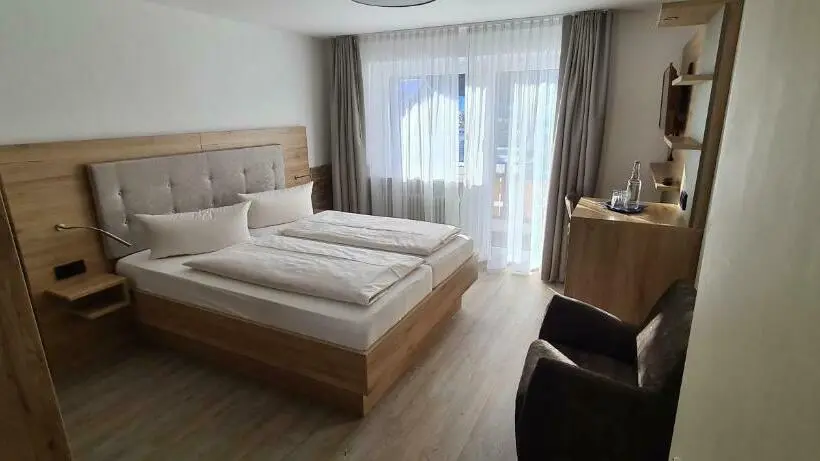 Standard-huone Parveke, Anneliese