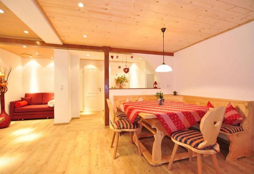 Appartamento Superiore 1 Camera da Letto, Anneliese