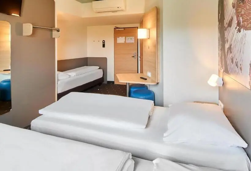 Standard Kolmen Hengen Huone, B&b Hotel Darmstadt