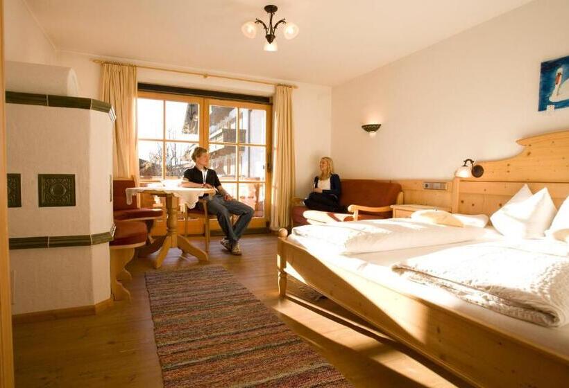 דירת חדר, Beim Nuihausa