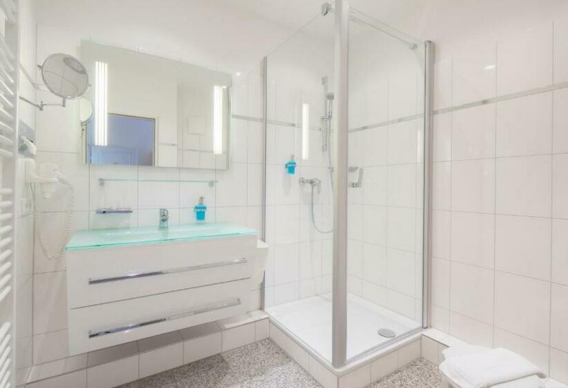 غرفة ديلوكس مطلّة علي البحر, Bellevue