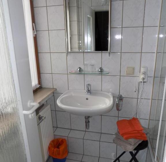 Номер Стандарт Трехместный, Cafe Rosi