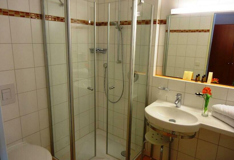 标准间, Gasthof Posthalter