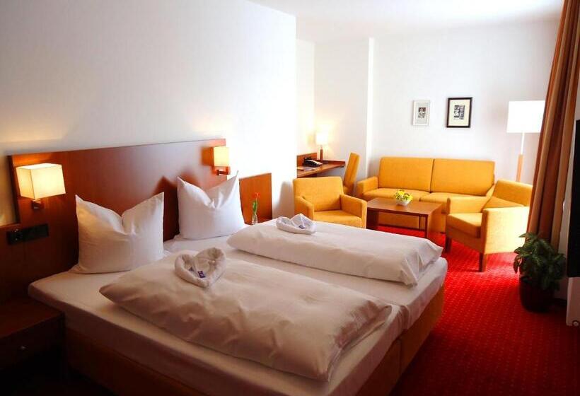 家庭间, Gasthof Posthalter