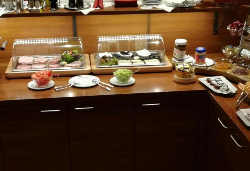 家庭间, Gasthof Posthalter