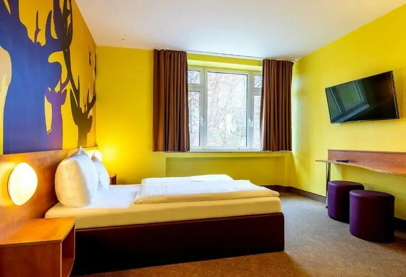 Standard-huone, Gottingen West