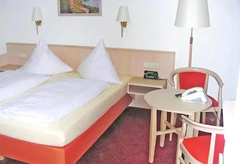 Standard-huone, Hocher