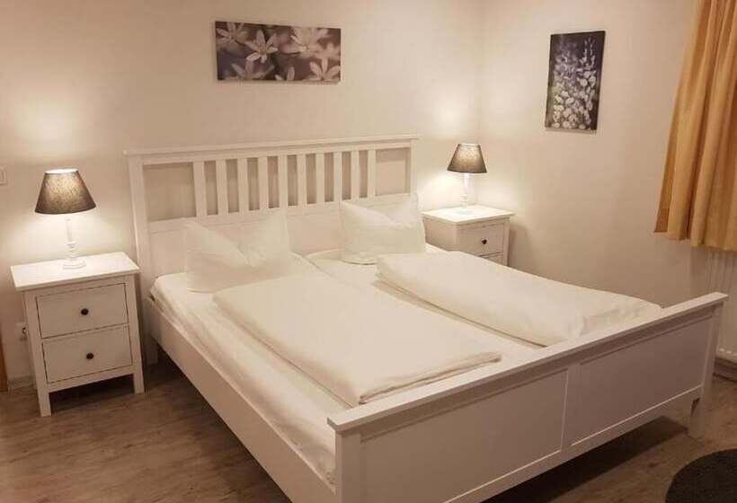 חדר סטנדרט, Hocher